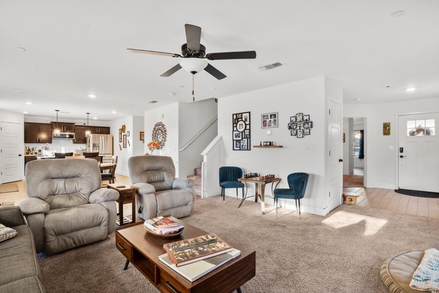 Atwater, California, 95301, United States, 5 Bedrooms Bedrooms, ,4 BathroomsBathrooms,Residential,For Sale,1983820