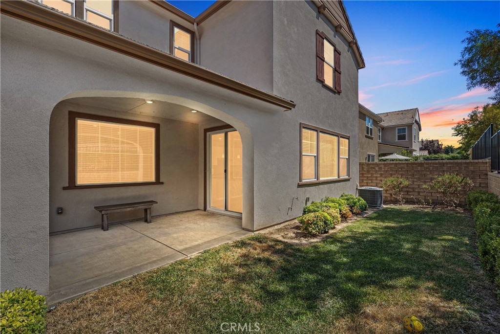 Valencia, California, 91354, United States, 4 Bedrooms Bedrooms, ,3 BathroomsBathrooms,Residential,For Sale,2001719