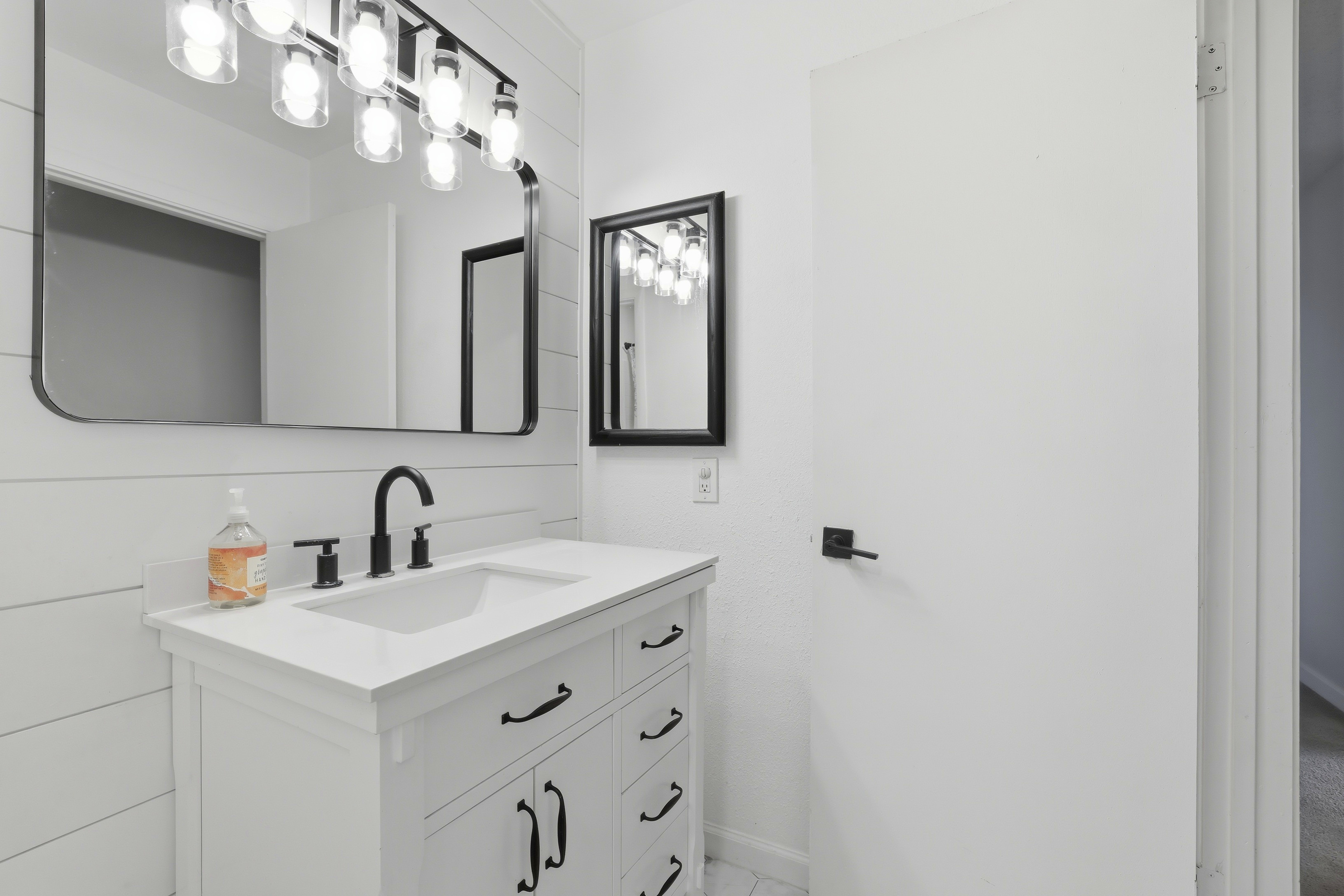  8238 Ferncreek Court, Citrus Heights, CA 95621 - 物件實景