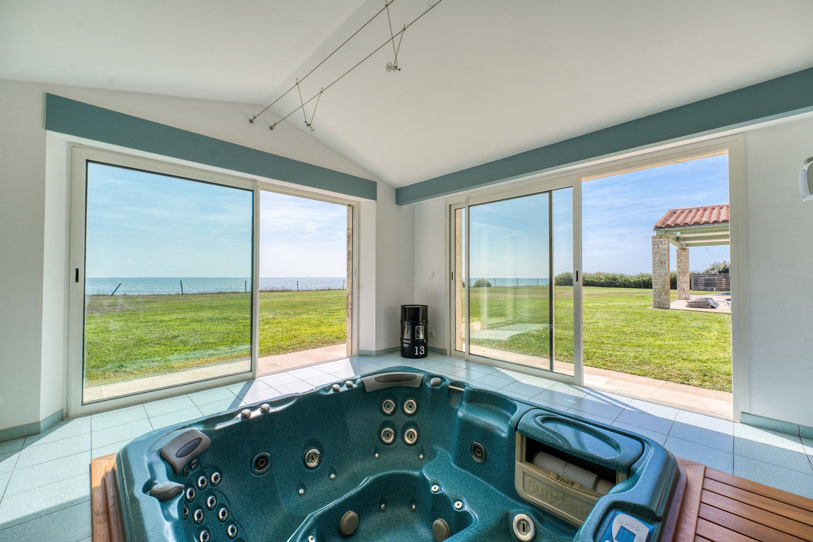  Île de Ré - Exceptional property on the front line facing the ocean - 物件實景