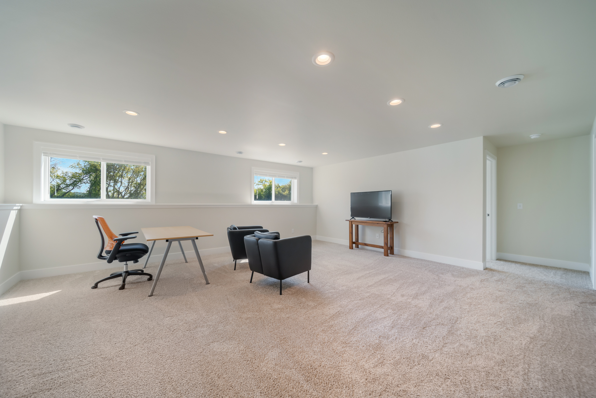 Plymouth, Wisconsin, 53073, United States, 3 Bedrooms Bedrooms, ,3 BathroomsBathrooms,Residential,For Sale,1979423