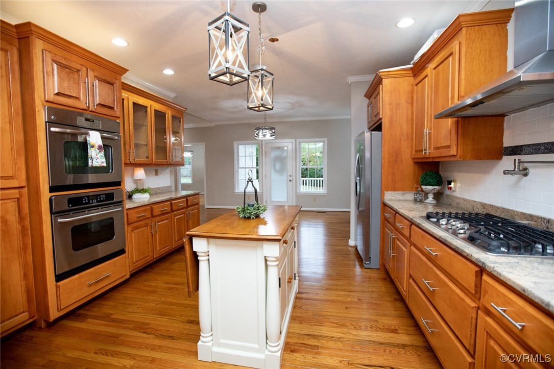 Farmville, Virginia, 23901, United States, 4 Bedrooms Bedrooms, ,5 BathroomsBathrooms,Residential,For Sale,1916348