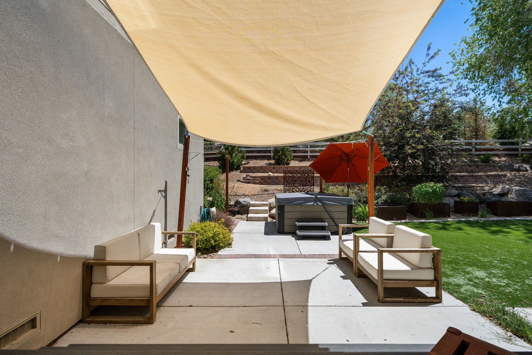  Refined living on one of Reno