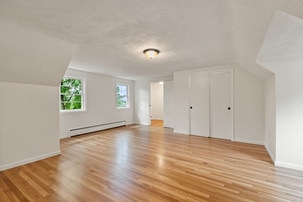 Lowell, Massachusetts, 01852, United States, 4 Bedrooms Bedrooms, ,3 BathroomsBathrooms,Residential,For Sale,1885634