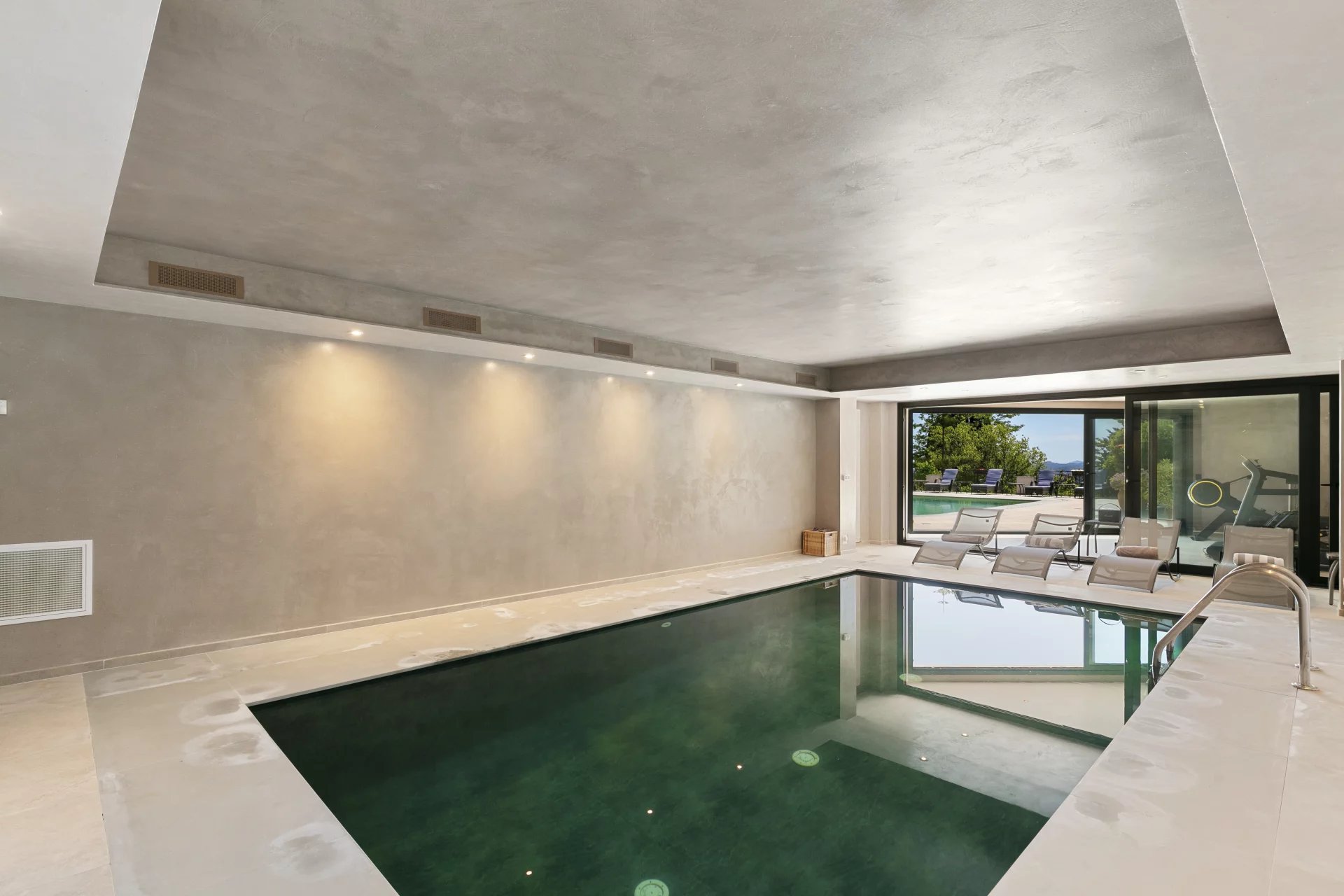 Saint-Paul-de-Vence, Provence-Alpes-Côte d’Azur, 06570, FR, 10 Bedrooms Bedrooms, ,14 BathroomsBathrooms,Residential,For Sale,1819144