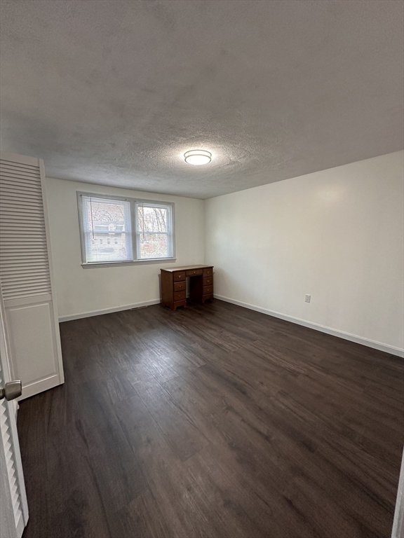 Methuen, Massachusetts, 01844, United States, 4 Bedrooms Bedrooms, ,2 BathroomsBathrooms,Residential,For Sale,1990759