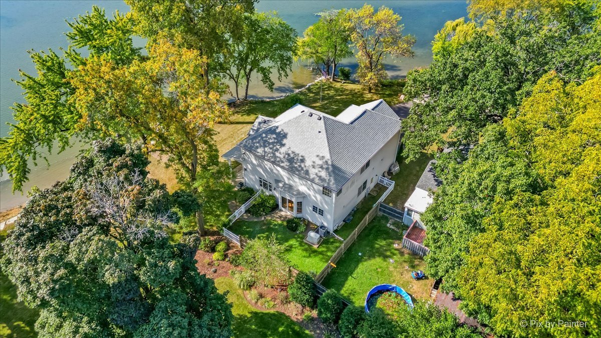 Grayslake, Illinois, 60030, United States, 4 Bedrooms Bedrooms, ,3 BathroomsBathrooms,Residential,For Sale,1992794