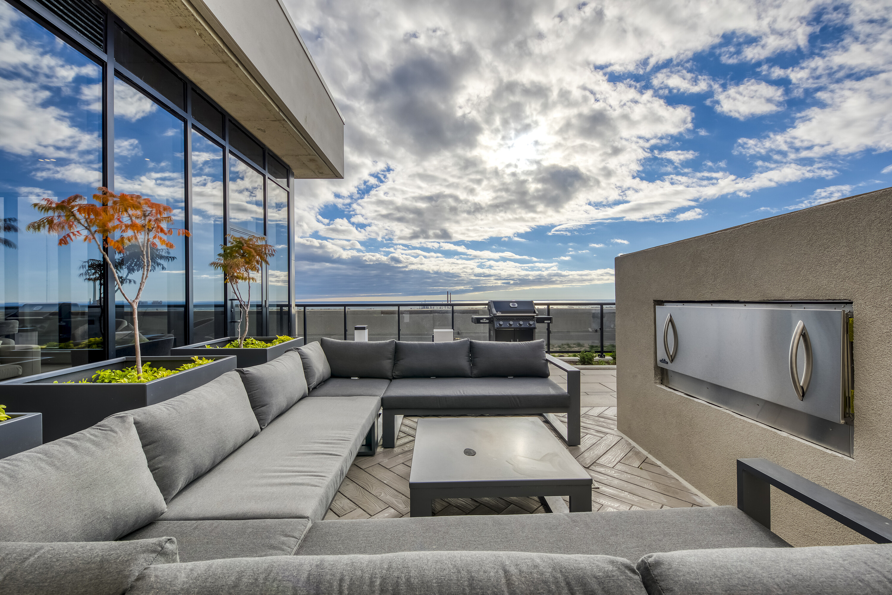  Modern Condo Living - 物件實景