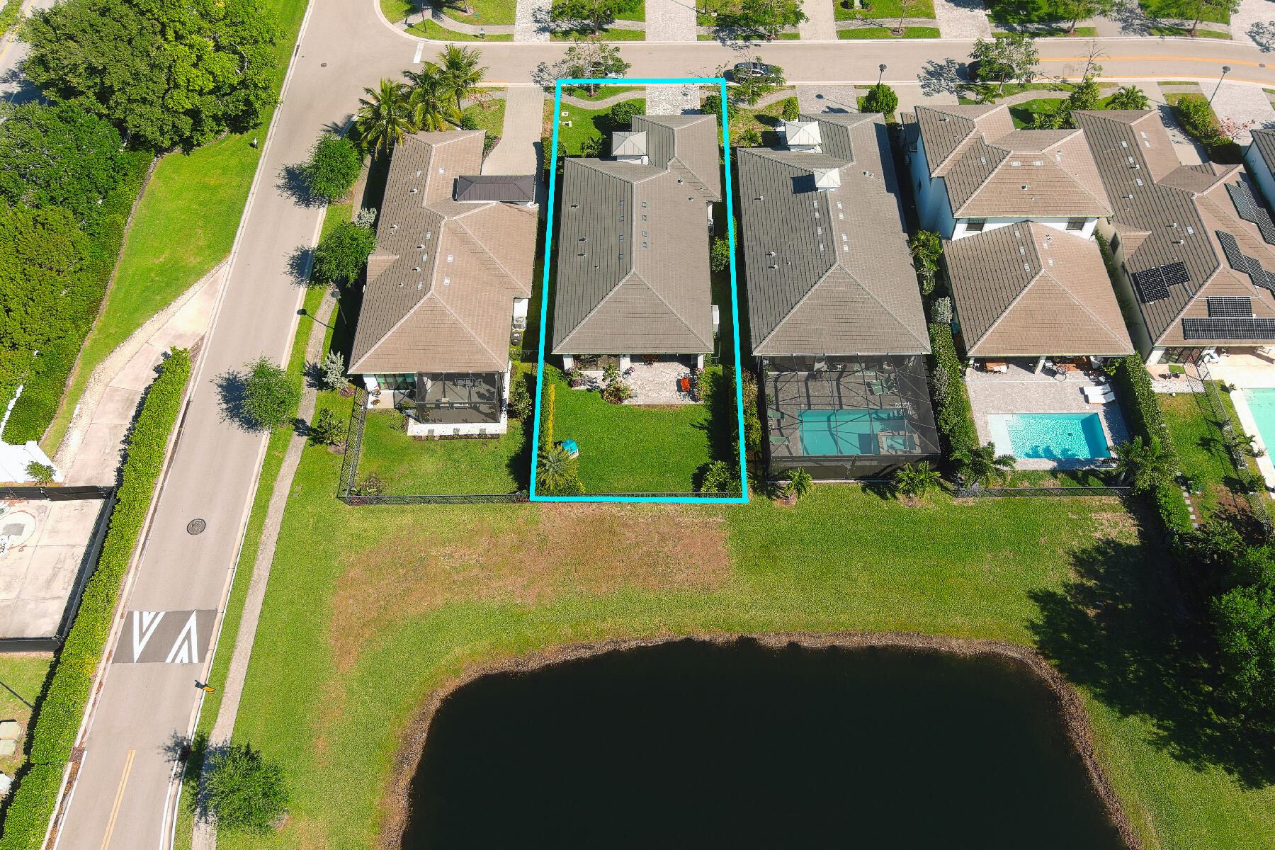 West Palm Beach, Florida, 33401, United States, 3 Bedrooms Bedrooms, ,4 BathroomsBathrooms,Residential,For Sale,1745907