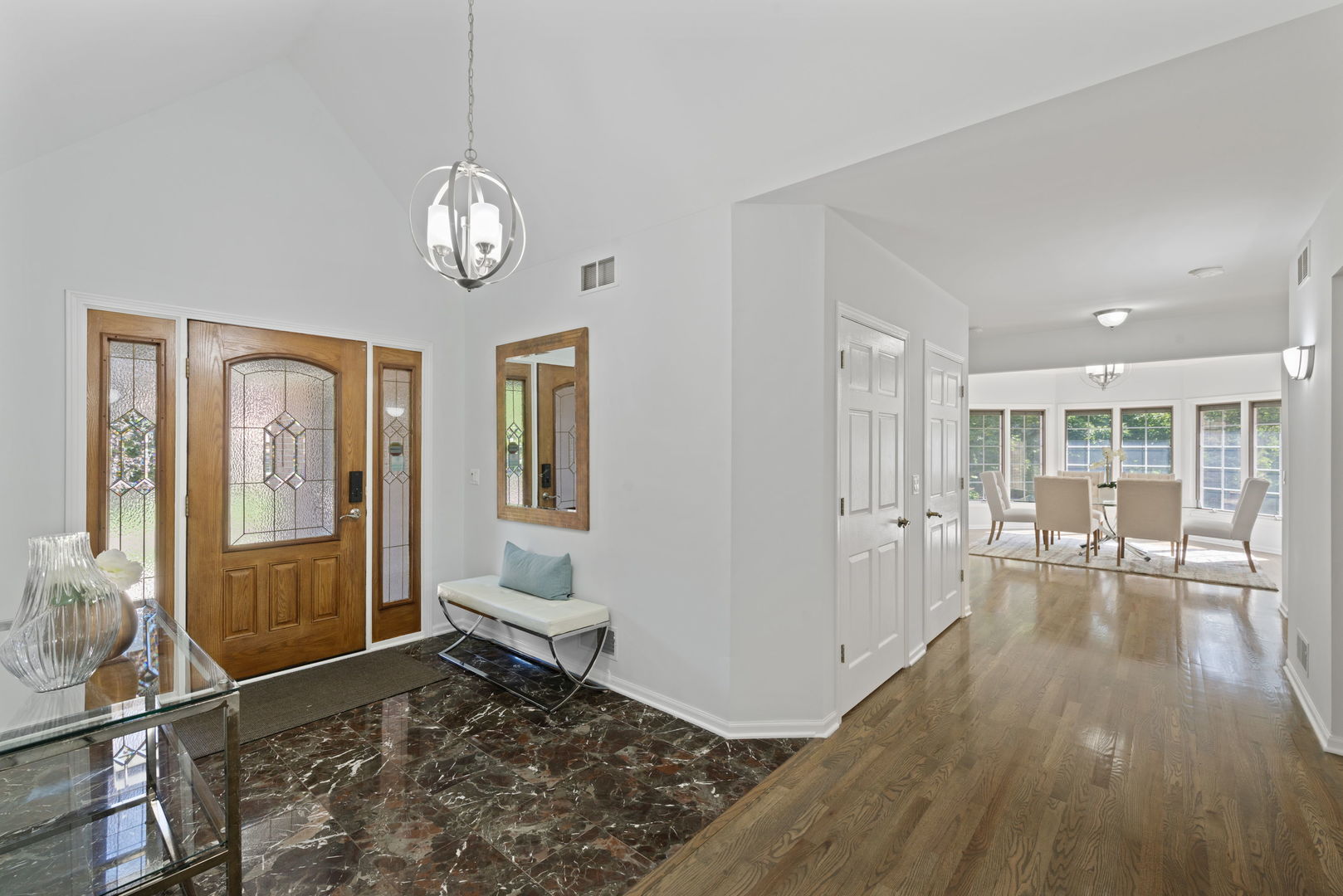 Oak Brook, Illinois, 60523, United States, 7 Bedrooms Bedrooms, ,5 BathroomsBathrooms,Residential,For Sale,1990925