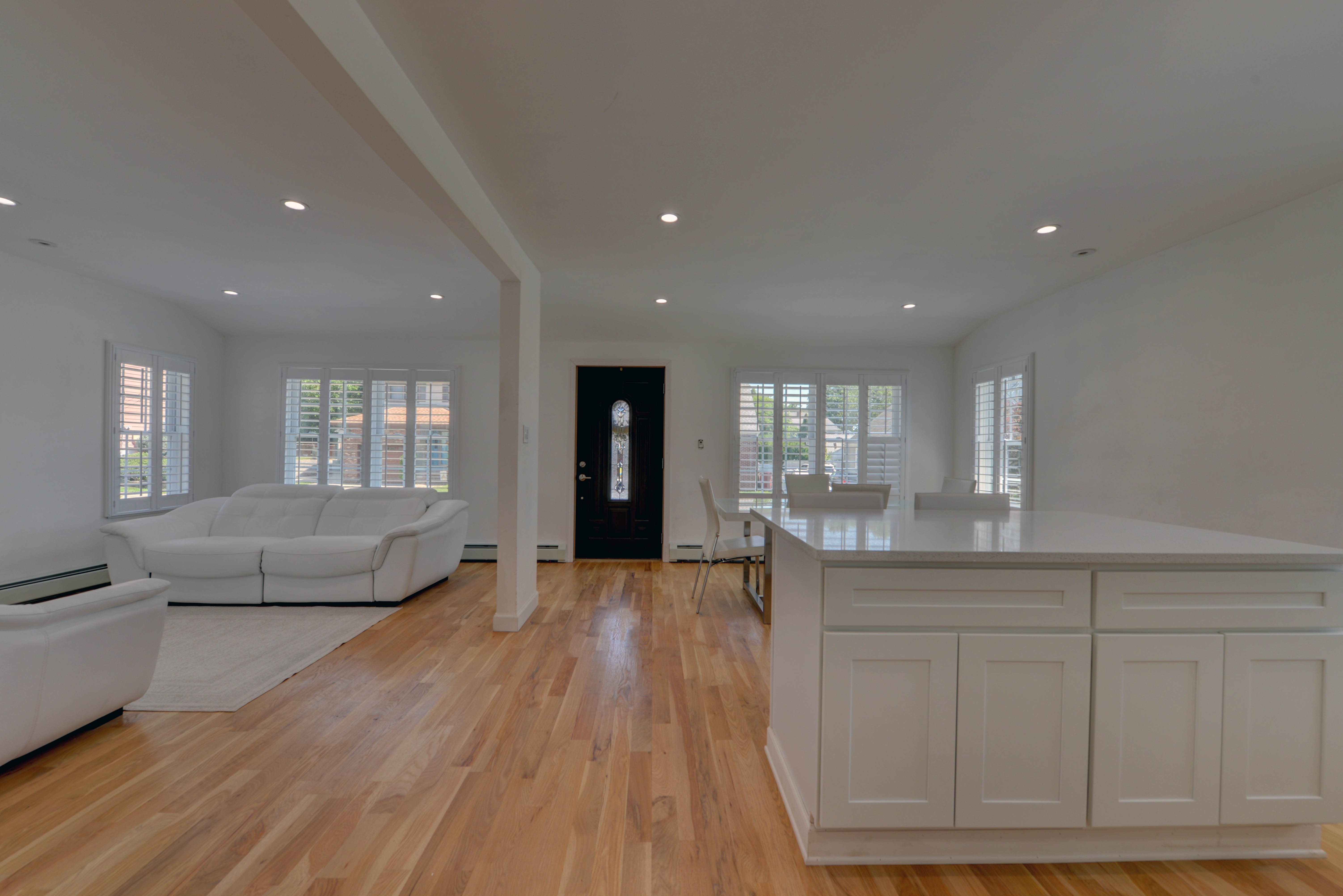 Essex, Nutley Township, New Jersey, 07110, United States, 3 Bedrooms Bedrooms, ,2 BathroomsBathrooms,Residential,For Sale,1873561