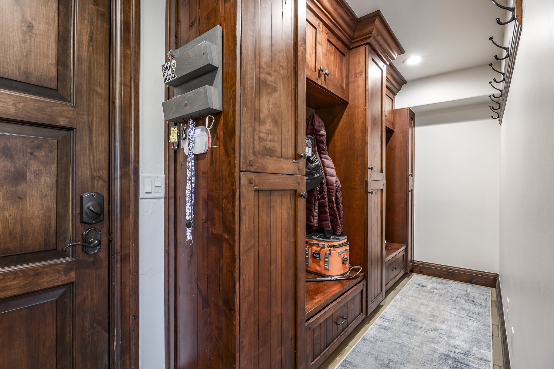  Rare Park Meadows Retreat with Creekside Setting and Expansive Ski Resort Views - 物件實景