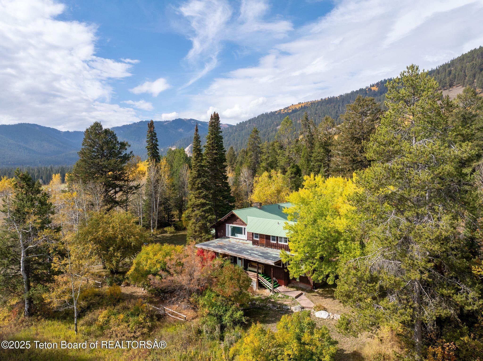 Wilson, Wyoming, 83014, United States, 5 Bedrooms Bedrooms, ,1 BathroomBathrooms,Residential,For Sale,1976162