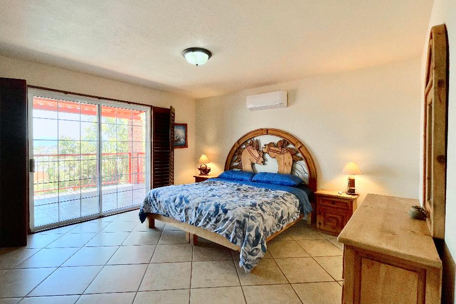 Guaymas, Sonora, 85506, Mexico, 4 Bedrooms Bedrooms, ,2 BathroomsBathrooms,Residential,For Sale,1918784