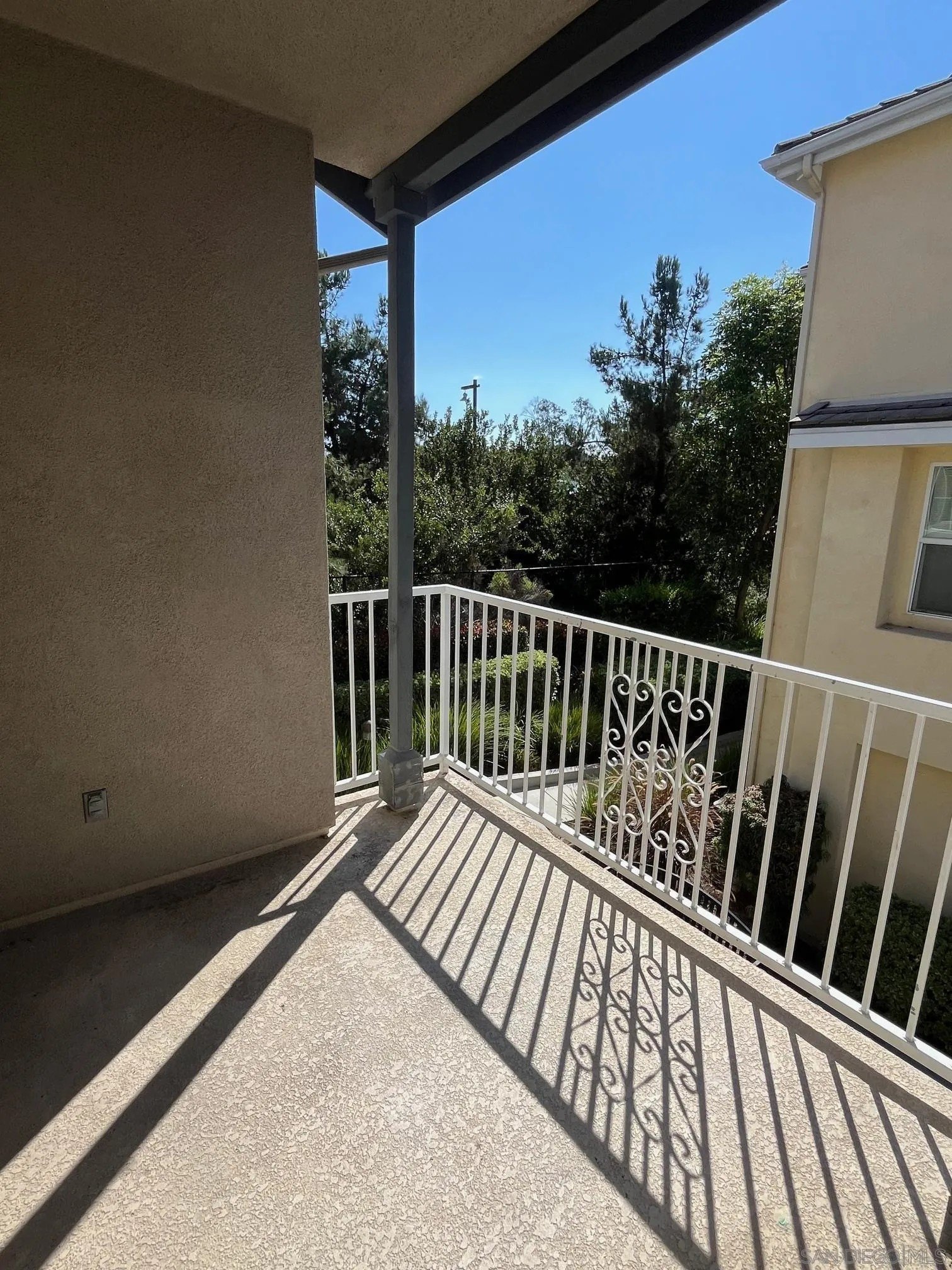 Chula Vista, California, 91915, United States, 2 Bedrooms Bedrooms, ,3 BathroomsBathrooms,Residential,For Sale,1951007