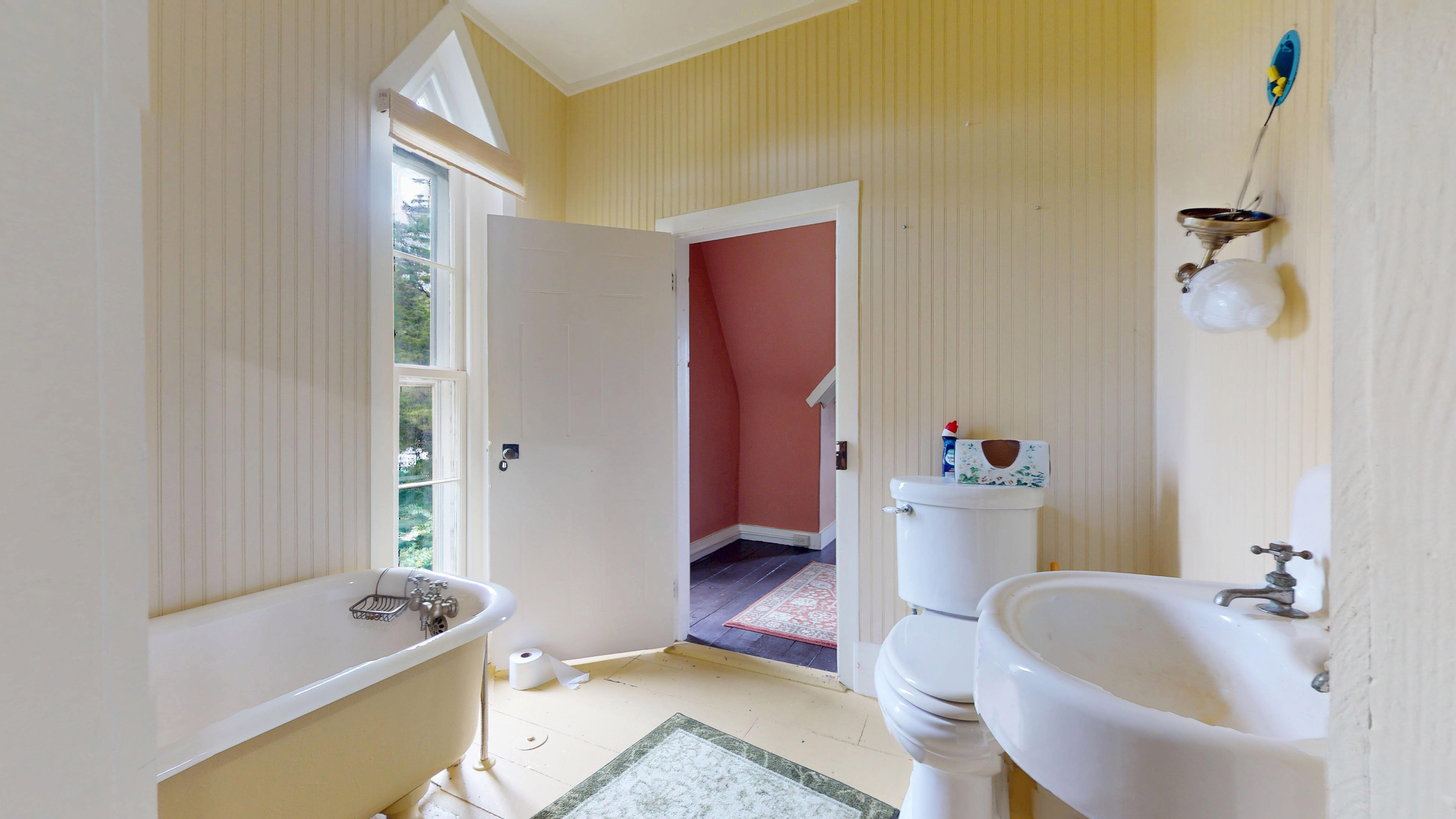 Absecon, New Jersey, 08201, United States, 7 Bedrooms Bedrooms, ,4 BathroomsBathrooms,Residential,For Sale,1974991