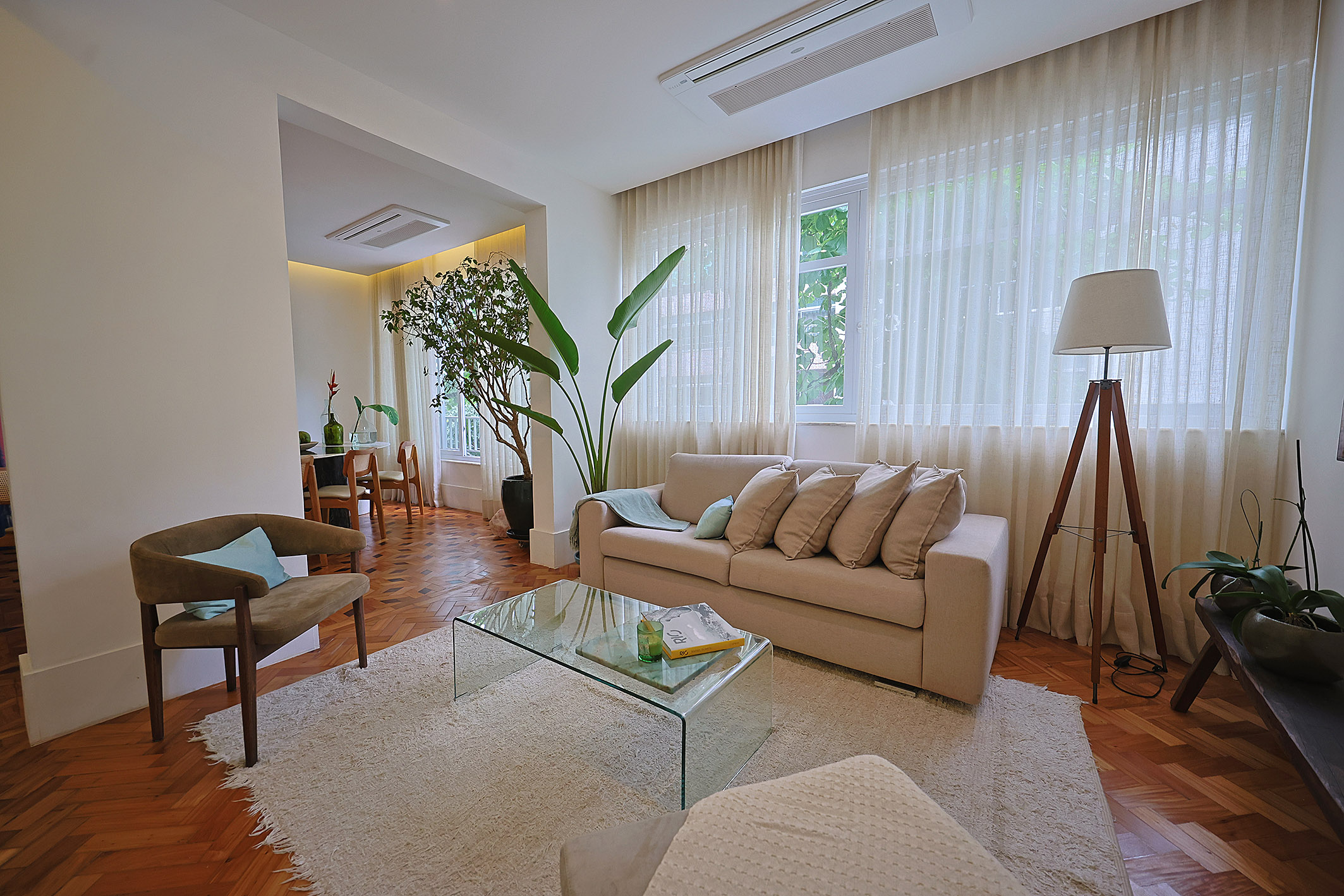  Renovated apartment with two suites one block from Leblon Beach - 物件實景