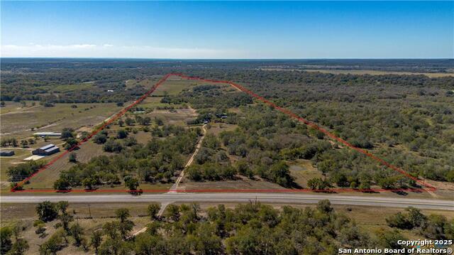 Kingsbury, Texas, 78638, United States, ,3 BathroomsBathrooms,Residential,For Sale,2005147