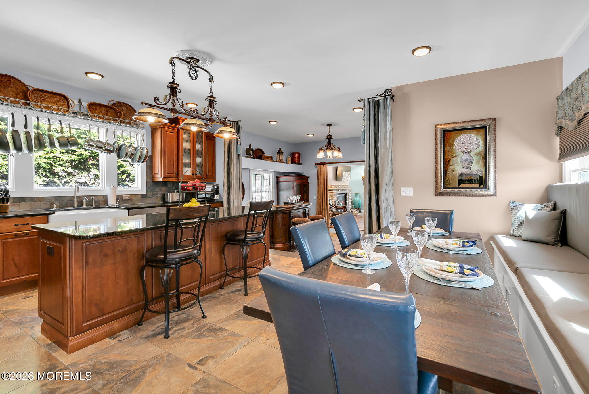 Red Bank, New Jersey, 07701, United States, ,3 BathroomsBathrooms,Residential,For Sale,2040176