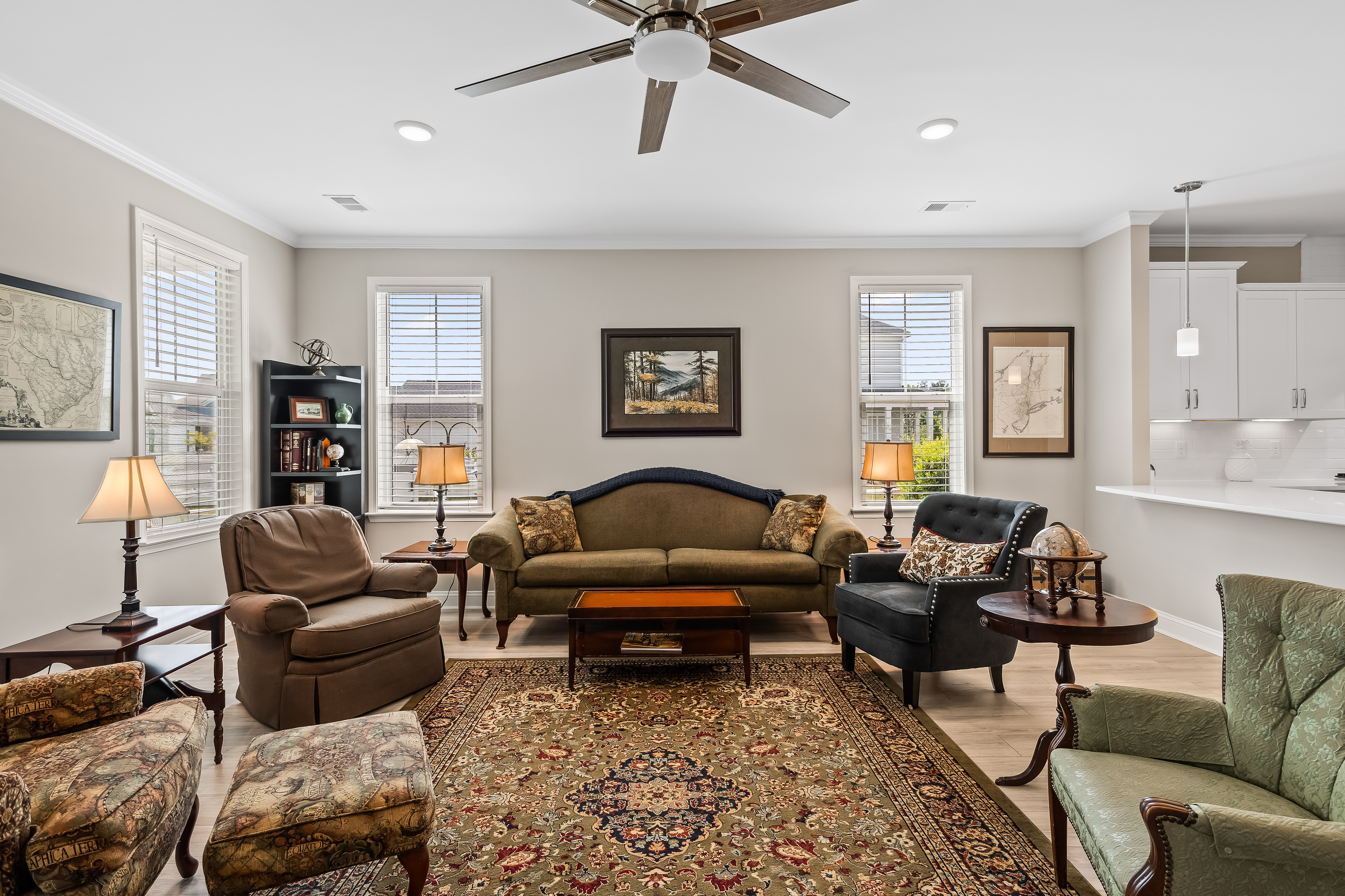  216 Symphony Avenue - 物件實景