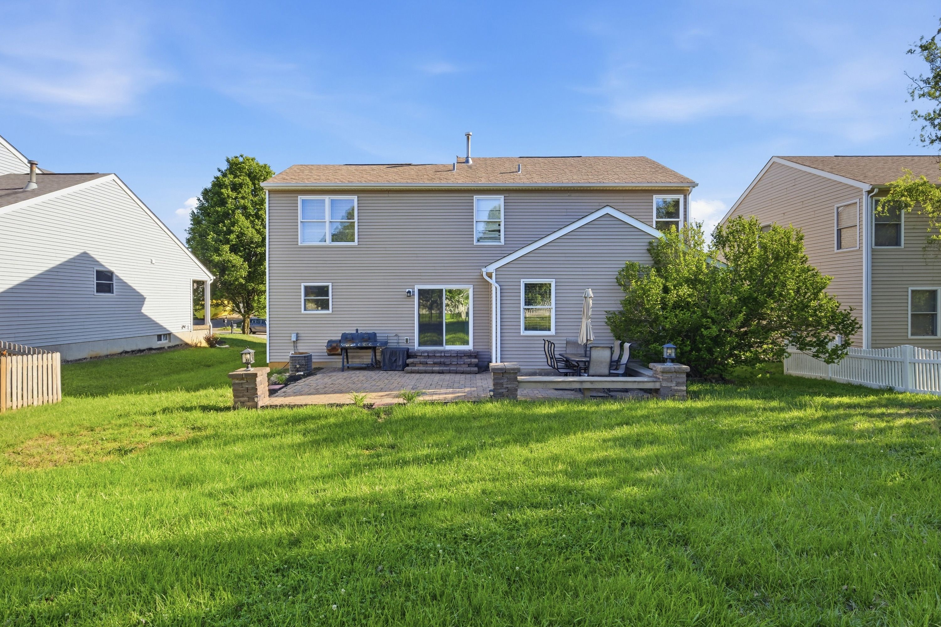  11812 Garden Grove Way, Louisville, KY 40299 - 物件實景