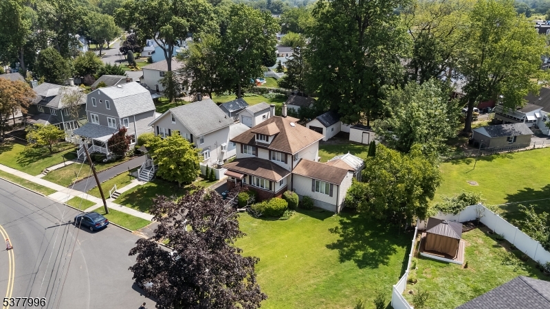 Garwood Boro, New Jersey, 07027, United States, 4 Bedrooms Bedrooms, ,2 BathroomsBathrooms,Residential,For Sale,1918141