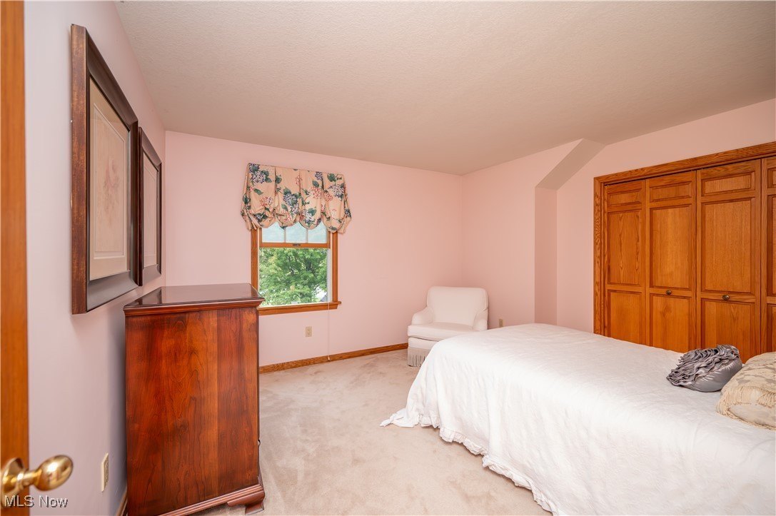 Canfield, Ohio, 44406, United States, 4 Bedrooms Bedrooms, ,3 BathroomsBathrooms,Residential,For Sale,1976342