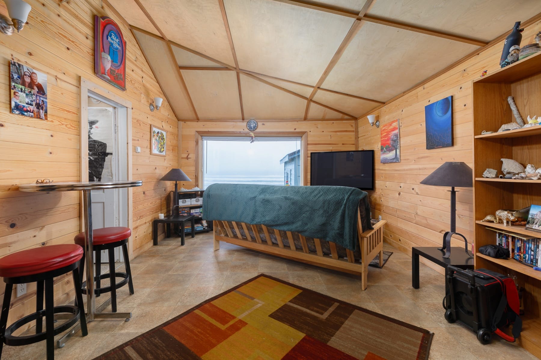  35 NW DOLPHIN ST Newport, OR 97365 - 物件實景