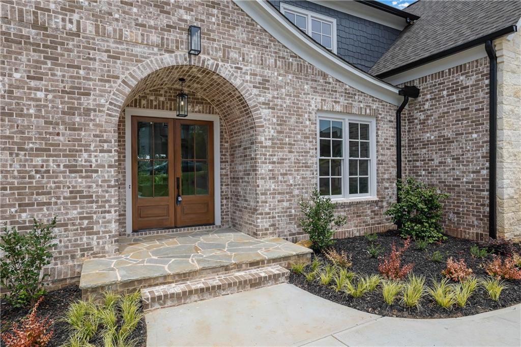 Suwanee, Georgia, 30024, United States, 6 Bedrooms Bedrooms, ,7 BathroomsBathrooms,Residential,For Sale,1795311
