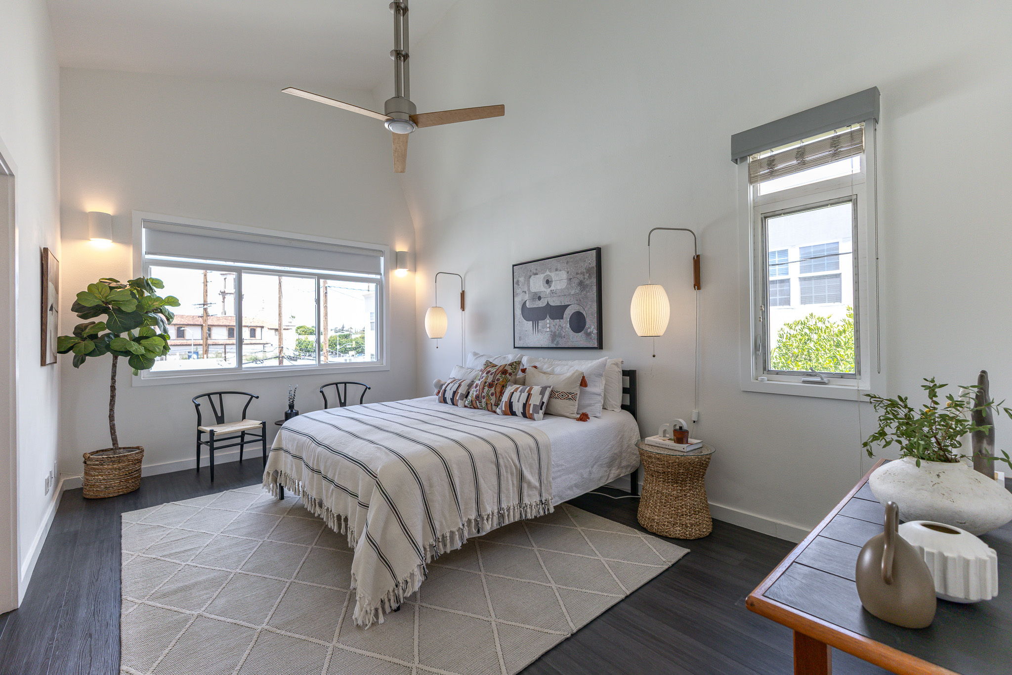  10735 Bloomfield Street, #5 - 物件實景