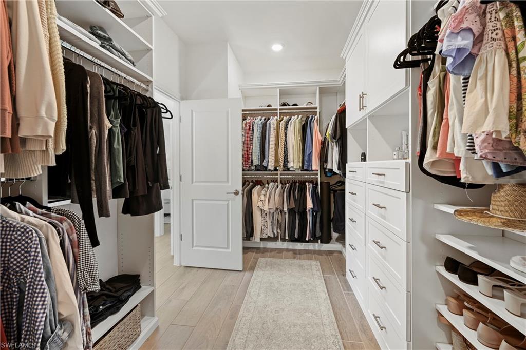 Fort Myers, Florida, 33913, United States, 4 Bedrooms Bedrooms, ,3 BathroomsBathrooms,Residential,For Sale,1988149