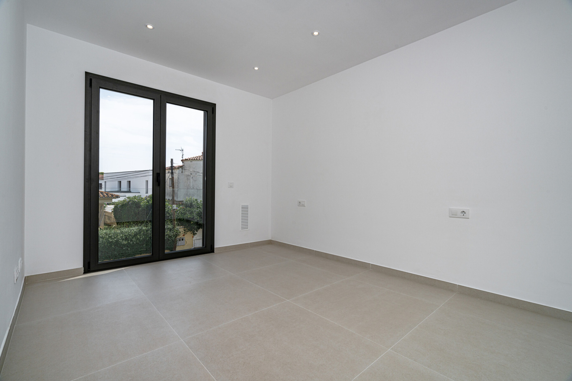  Modern semi-detached house in Requesens - Empuriabrava - 物件實景