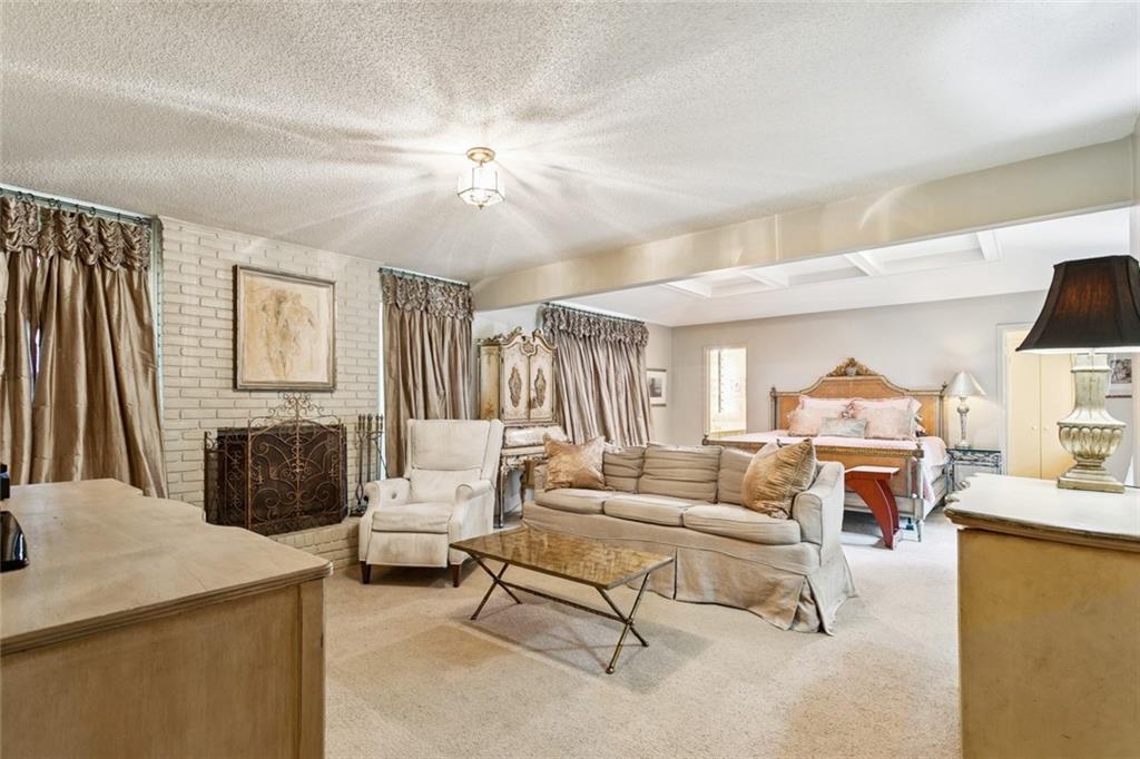Covington, Louisiana, 70433, United States, 3 Bedrooms Bedrooms, ,3 BathroomsBathrooms,Residential,For Sale,1902659