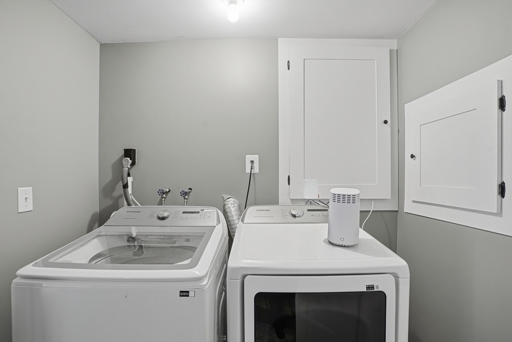 Franklin, Massachusetts, 02038, United States, 3 Bedrooms Bedrooms, ,Residential,For Sale,2048038