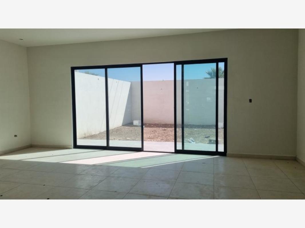 JUNCO, Torreón, Coahuila de Zaragoza, 27023, Mexico, 4 Bedrooms Bedrooms, ,4 BathroomsBathrooms,Residential,For Sale,JUNCO,1626791