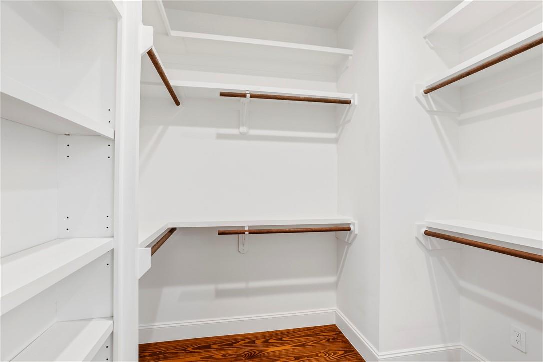 Lake Charles, Louisiana, 70601, United States, 4 Bedrooms Bedrooms, ,4 BathroomsBathrooms,Residential,For Sale,1980566