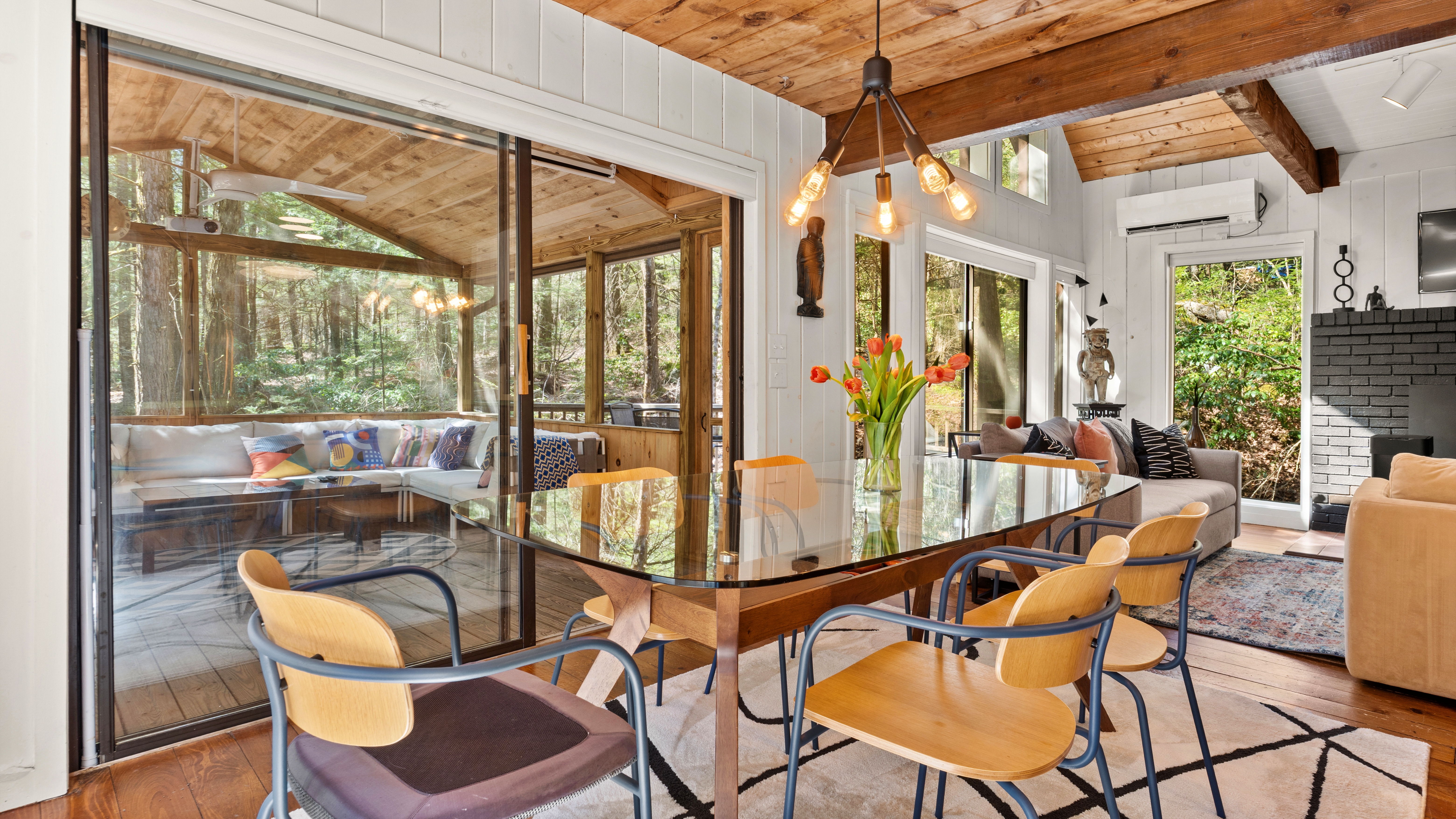  Berkshire Summer Retreat: Modern Cabin with Lake & Club Access - 物件實景
