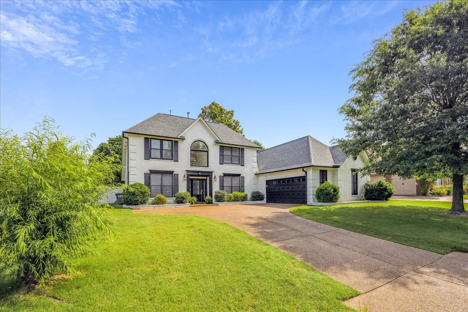 Lakeland, Tennessee, 38002, United States, 5 Bedrooms Bedrooms, ,3 BathroomsBathrooms,Residential,For Sale,1866419