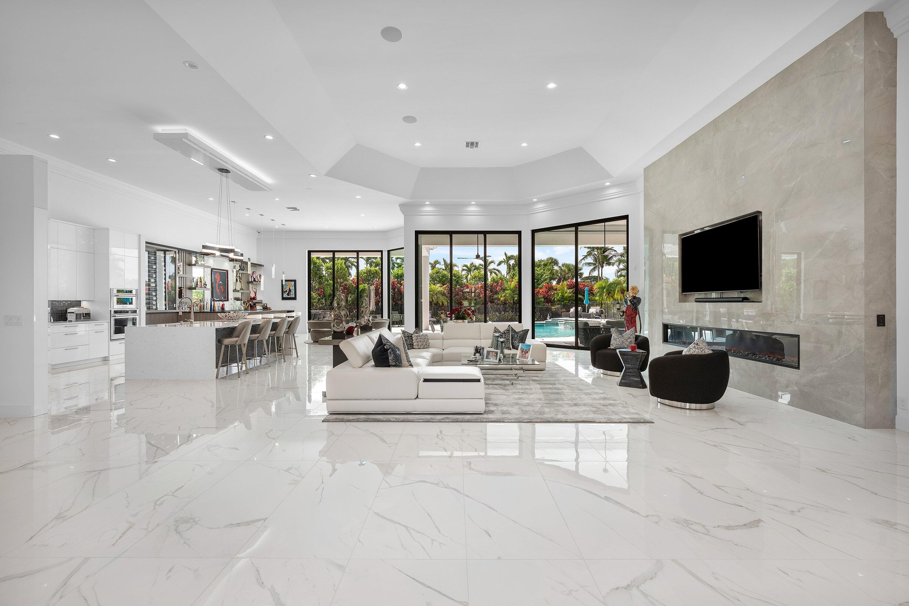 Boca Raton, Florida, 33487, United States, 5 Bedrooms Bedrooms, ,5 BathroomsBathrooms,Residential,For Sale,1995624