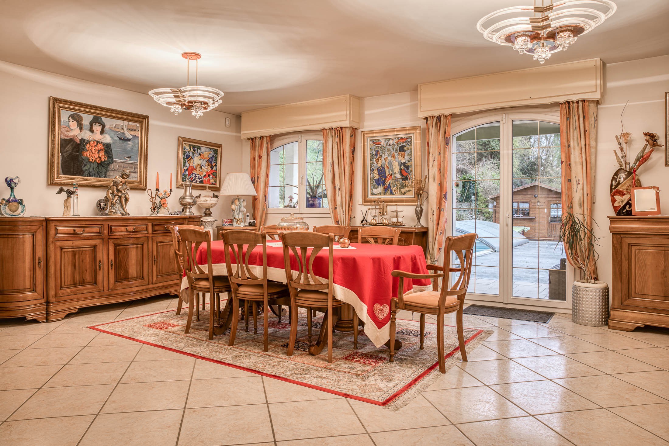  Exceptional Property with Lake and Mountain Views - 物件實景