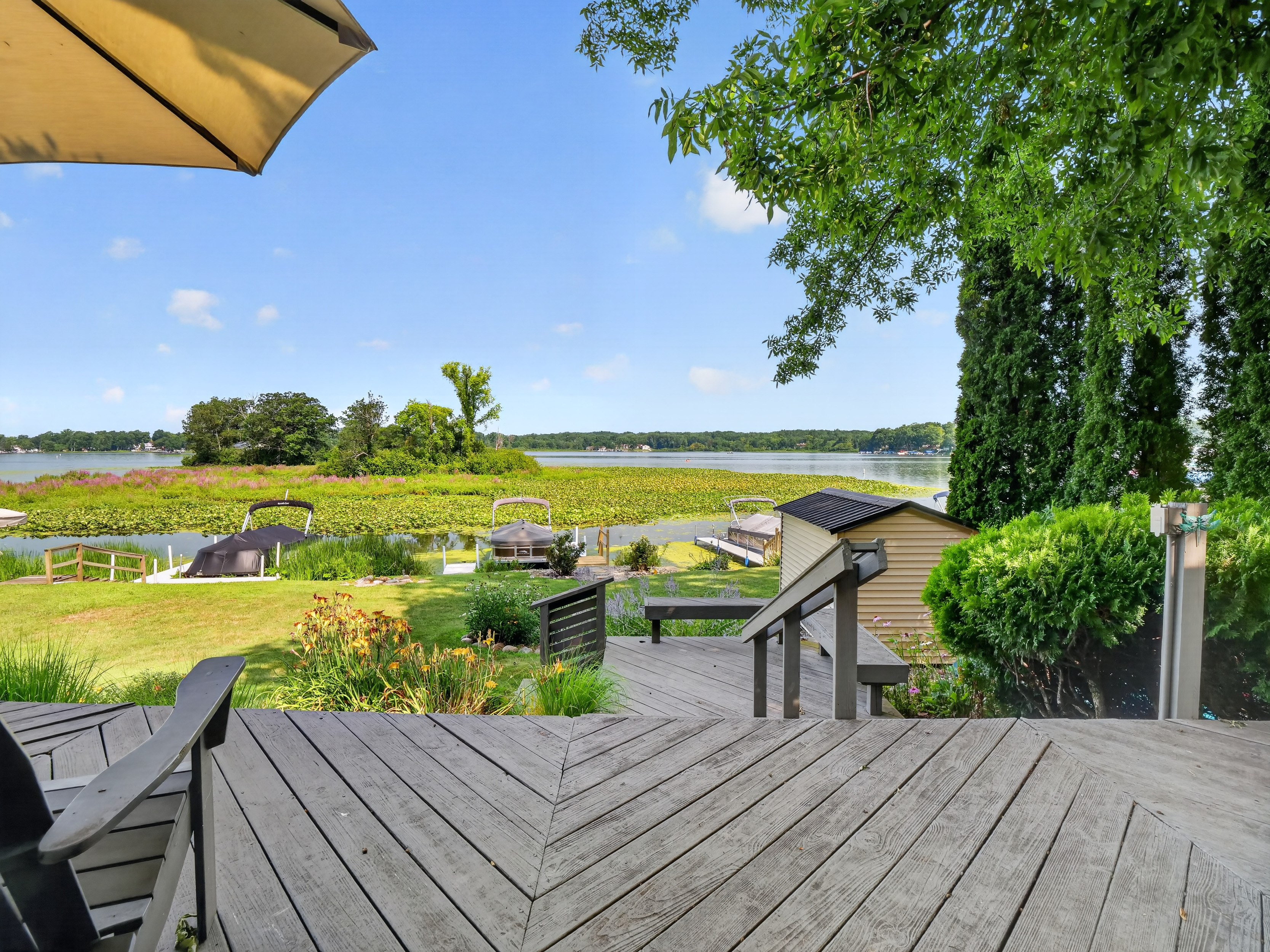  Four Bedroom Webster Lake Home - 物件實景