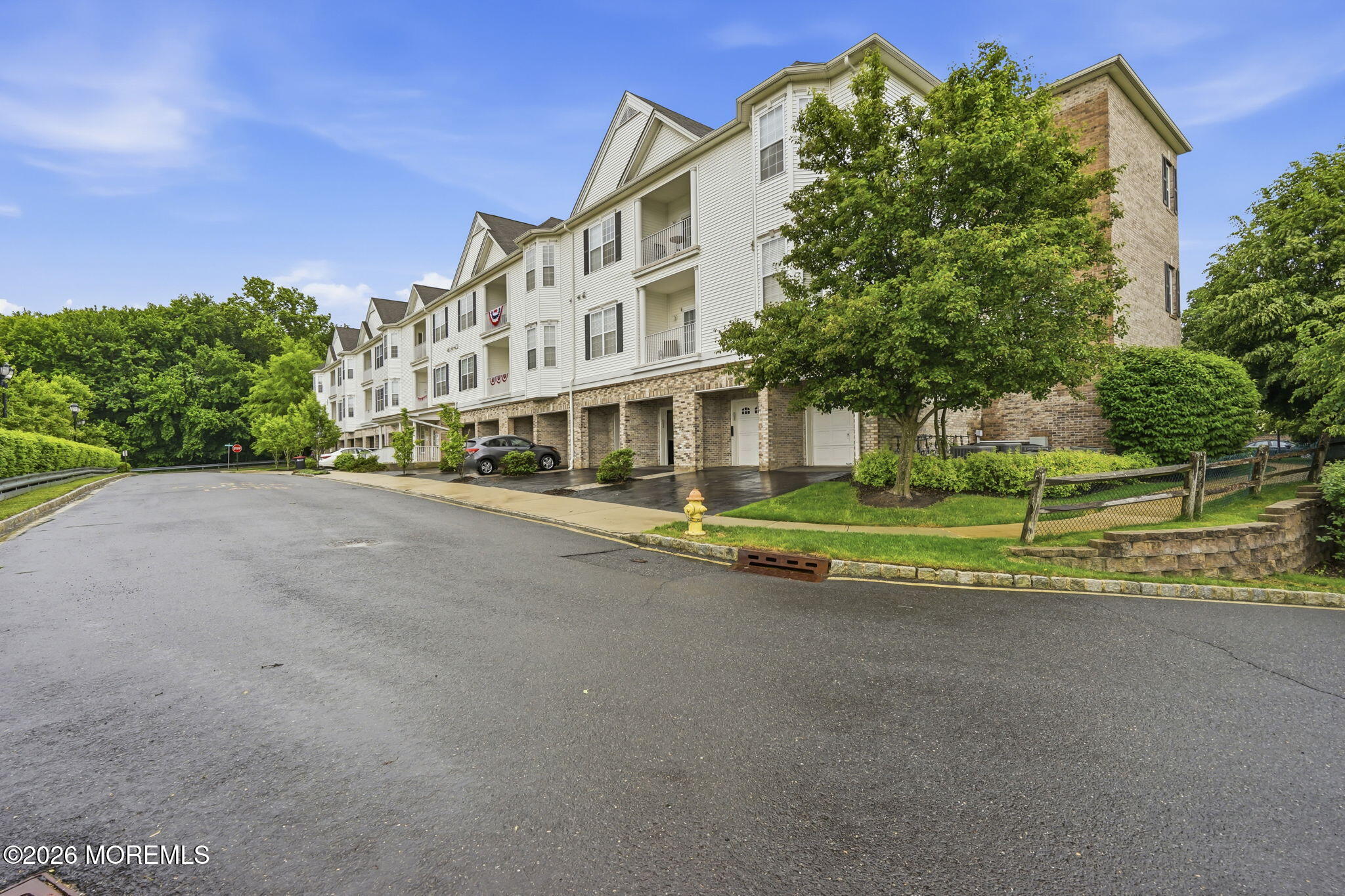 Morganville, New Jersey, 07751, United States, 3 Bedrooms Bedrooms, ,2 BathroomsBathrooms,Residential,For Sale,2048726