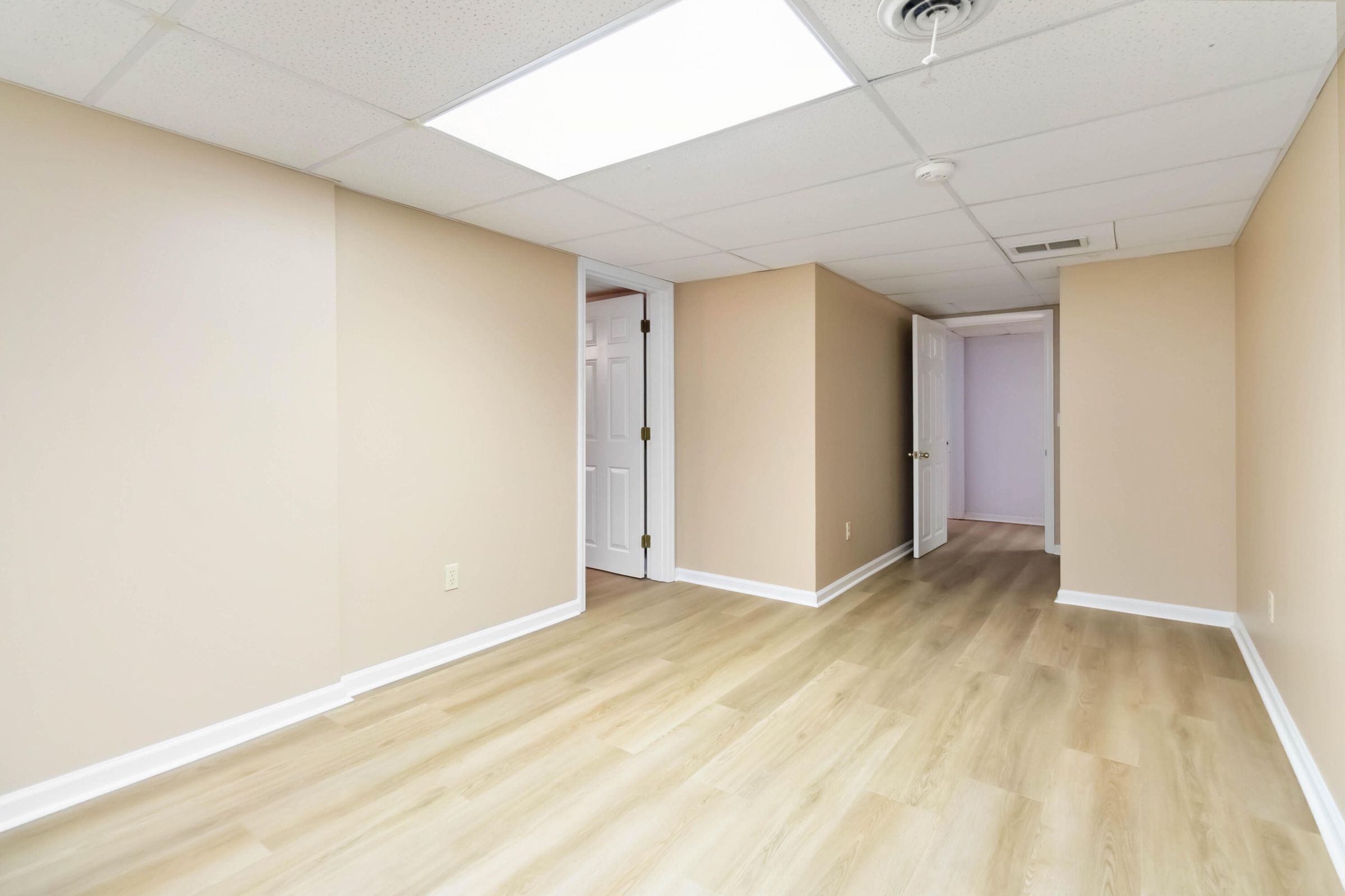 London, Kentucky, 40744, United States, 5 Bedrooms Bedrooms, ,4 BathroomsBathrooms,Residential,For Sale,2006451