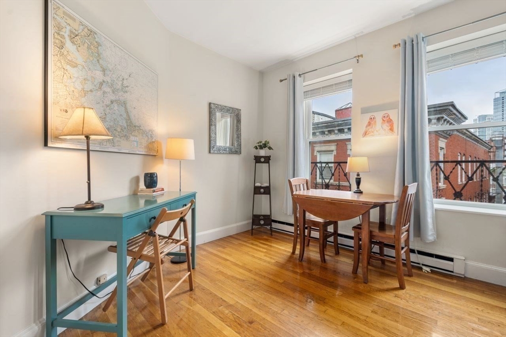 Boston, Massachusetts, 02113, United States, 1 Bedroom Bedrooms, ,1 BathroomBathrooms,Residential,For Sale,1890187