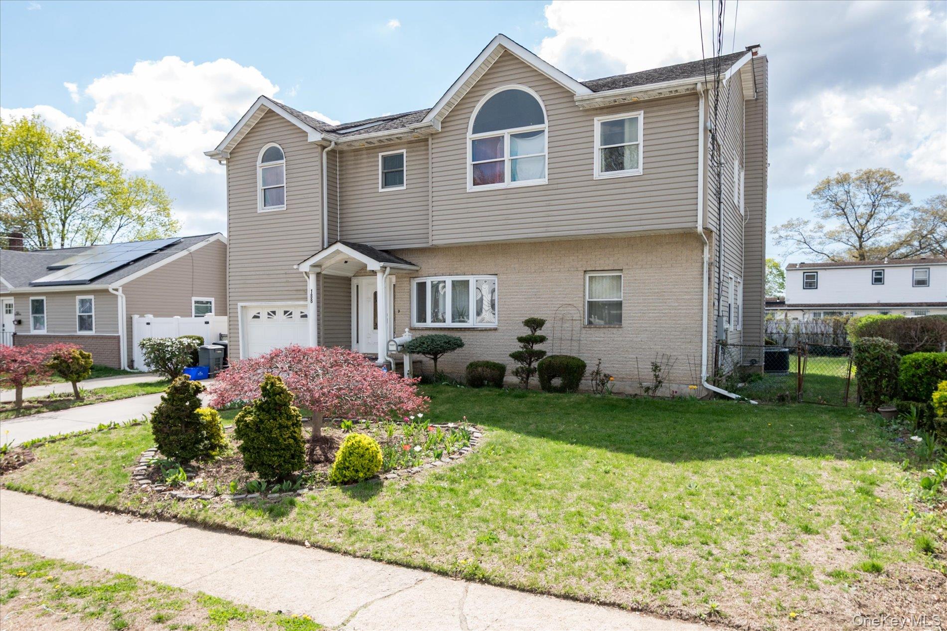 Beechwood Ave, Roosevelt, NY 11575 #1