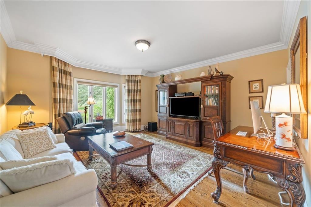 Marietta, Georgia, 30067, United States, 5 Bedrooms Bedrooms, ,5 BathroomsBathrooms,Residential,For Sale,1827290
