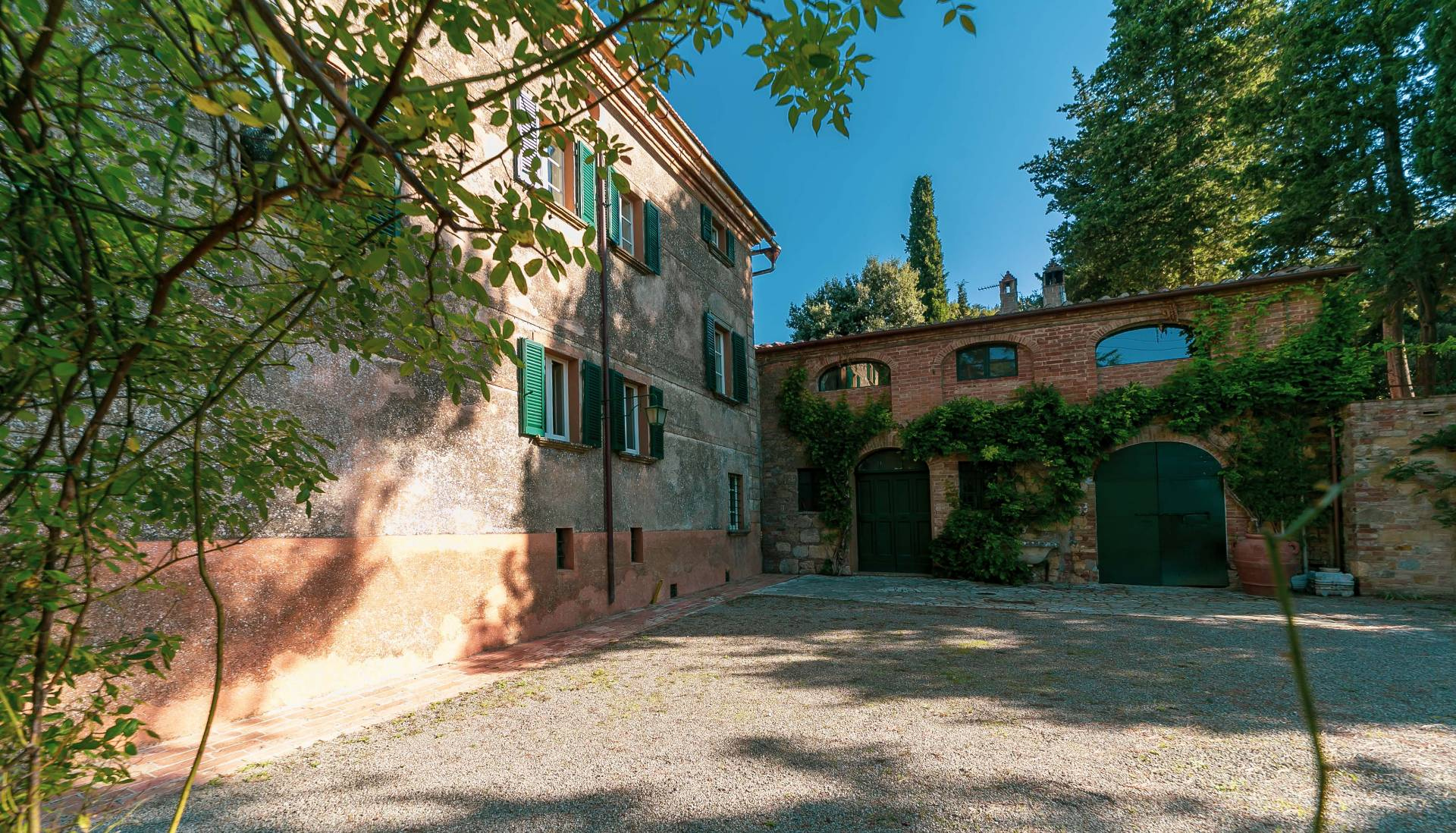 Via di Villa Bianca, Montepulciano, Siena, 53045, IT, 10 Bedrooms Bedrooms, ,10 BathroomsBathrooms,Residential,For Sale,Via di Villa Bianca,1311375