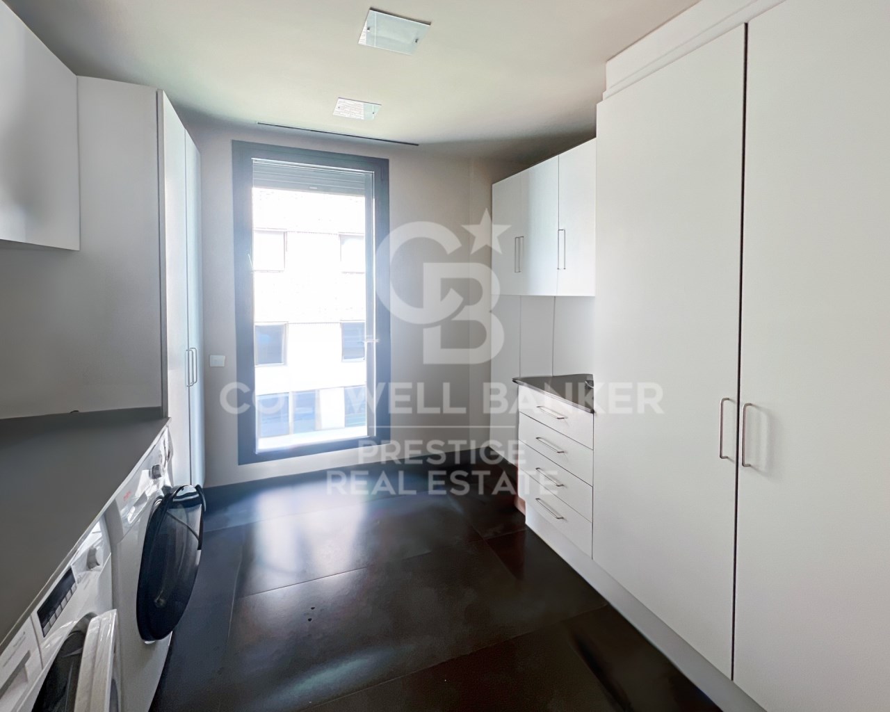 Barcelona, Catalonia, ES, 6 Bedrooms Bedrooms, ,4 BathroomsBathrooms,Residential,For Sale,1617647