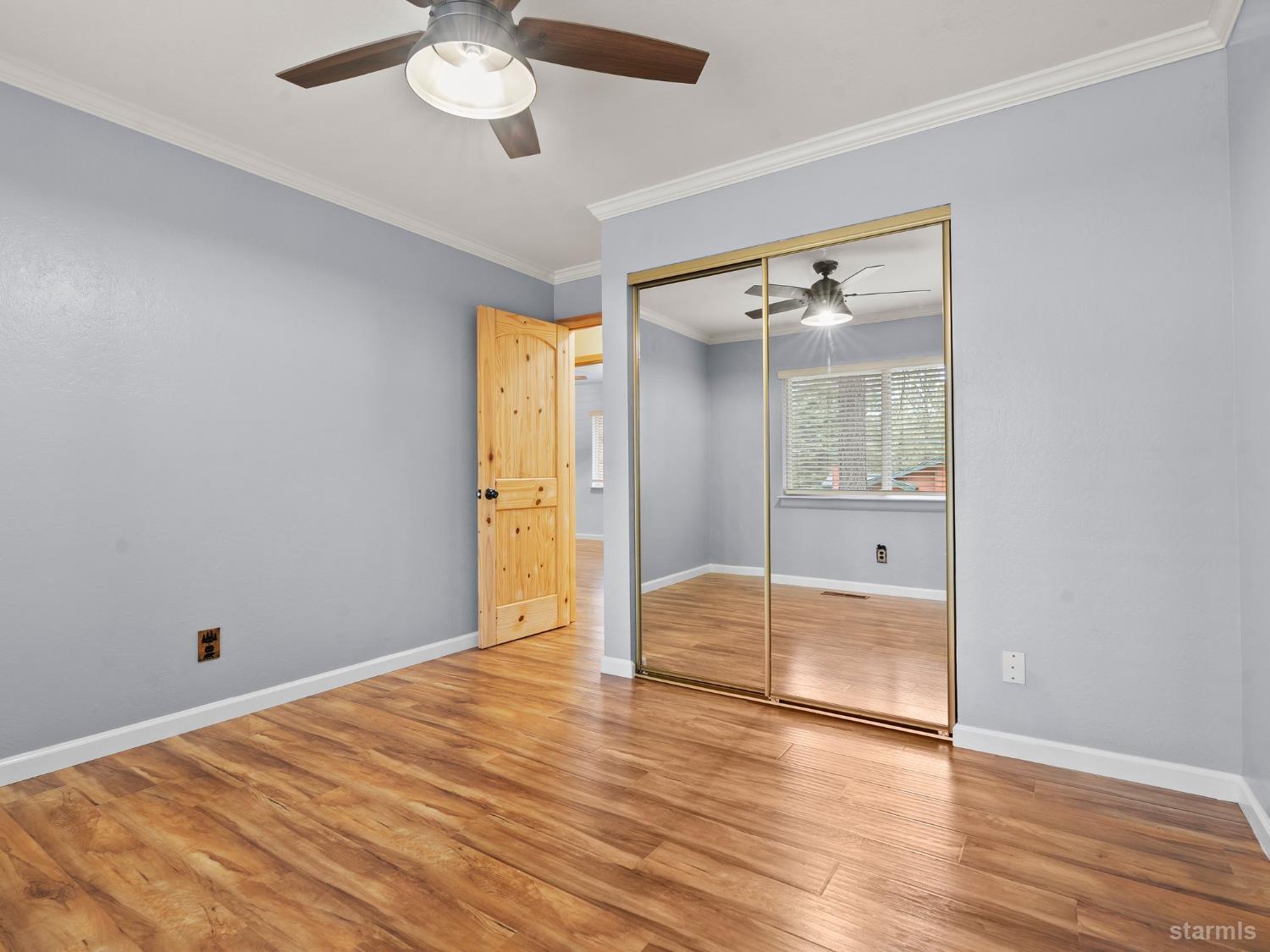 South Lake Tahoe, California, 96150, United States, 3 Bedrooms Bedrooms, ,2 BathroomsBathrooms,Residential,For Sale,1969986