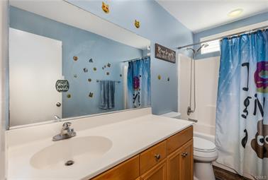 Beaumont, California, 92223, United States, 4 Bedrooms Bedrooms, ,3 BathroomsBathrooms,Residential,For Sale,1967904